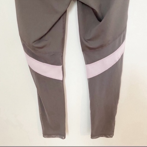 Z by Zella Mesh Calf 7/8 Leggings Athletic Yoga Workout Size Small Gray/ pink - Picture 5 of 9